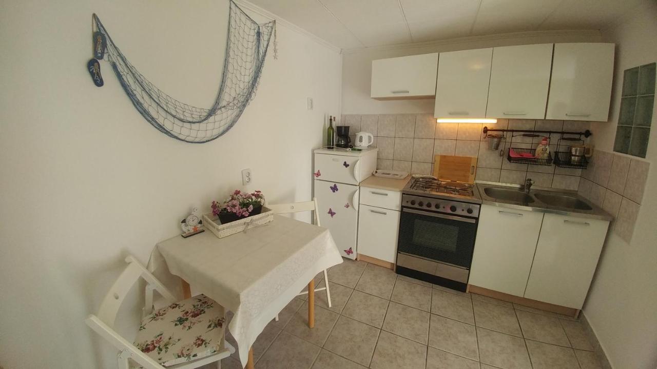 Apartman Goga Draga Bašćanska 外观 照片